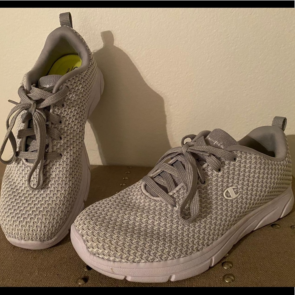 Champions! - Picture 2 of 3